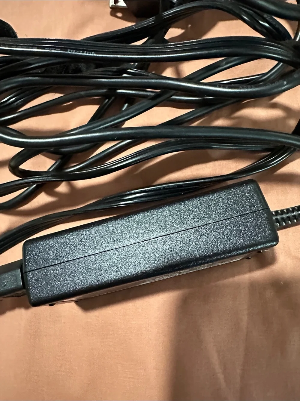 HP Black Laptop Power Adapter - Travel Friendly, Small & Lightweight